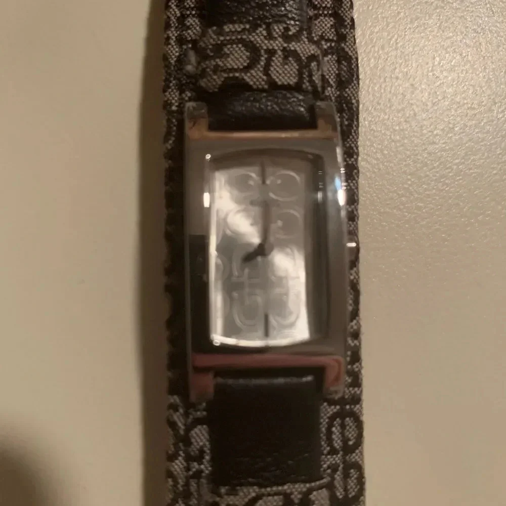 Guess watch